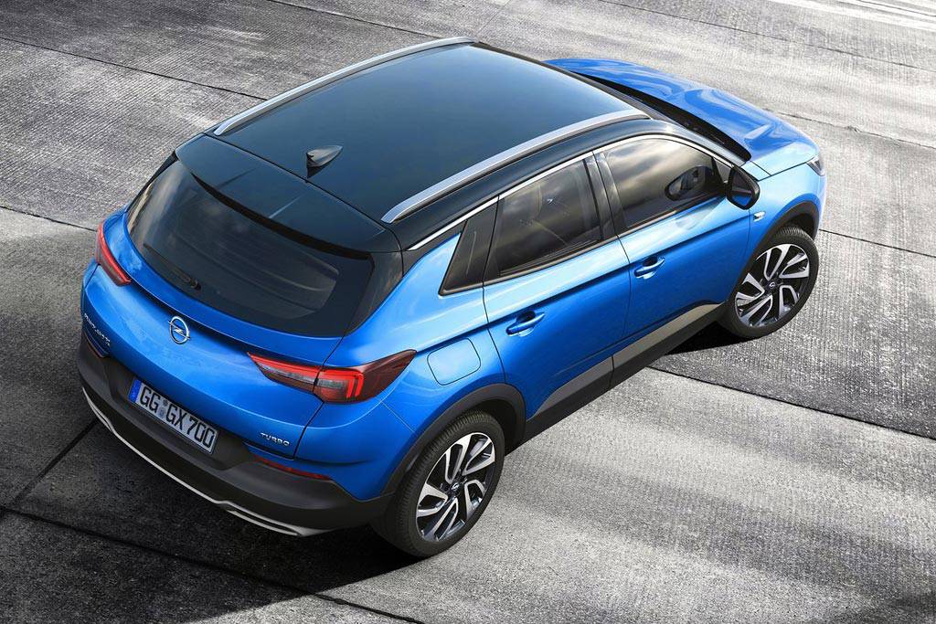 Opel crossland x 2019 года Opel crossland x 2019 года